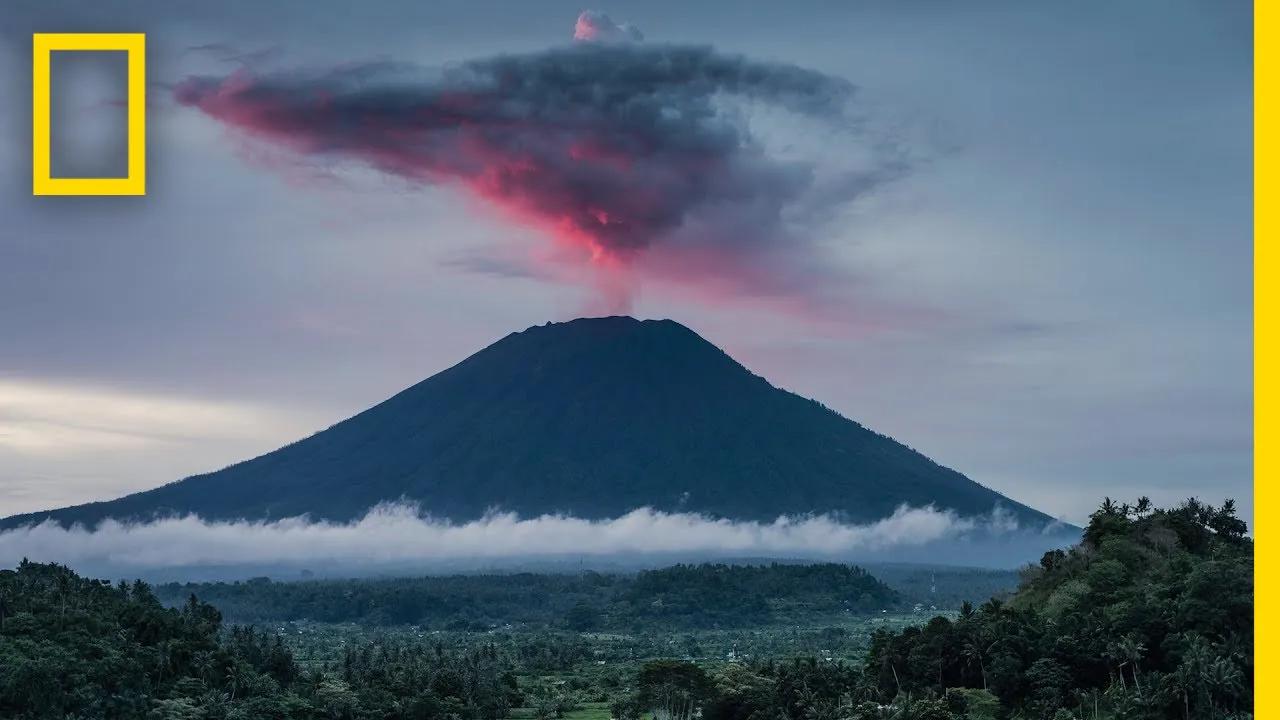 البراكين 101 | ناشيونال جيوغرافيك بدون موسيقى | Volcanoes 101 | National Geographic No Music